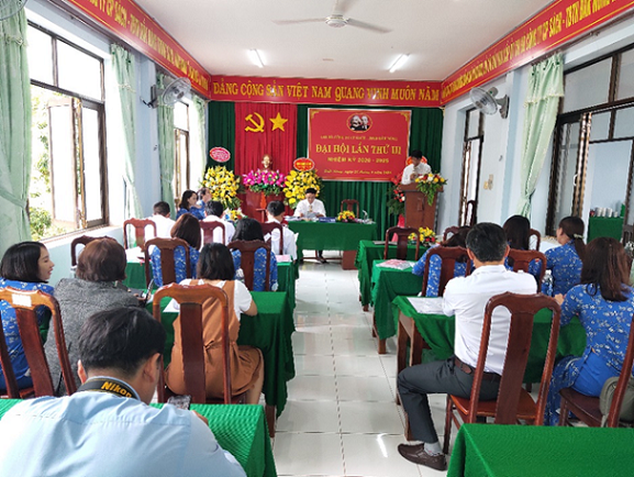 Chi bộ Công ty Cổ phần Sách và Thiết bị Trường học tỉnh Đắk Nông tổ chức Đại hội lần thứ III, nhiệm kỳ 2020 - 2025