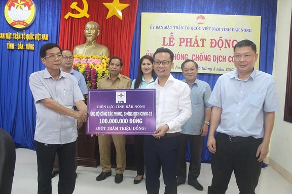 Ủy ban Mặt trận Tổ quốc Việt Nam tỉnh Đắk Nông tổ chức Lễ phát động ủng hộ phòng, chống dịch Covid - 19