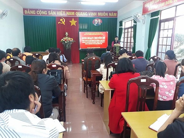 Đảng ủy Trường THPT DTNT N’Trang Lơng tổ chức sinh hoạt chuyên đề học tập và làm theo tư tưởng, đạo đức, phong cách Hồ Chí Minh năm 2020