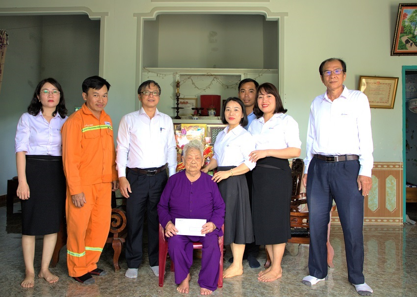 Hoạt động thiện nguyện của phụ nữ Công ty Điện lực Đắk Nông
