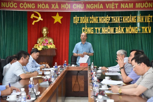 Chủ tịch Hội đồng thành viên TKV Lê Minh Chuẩn thăm, làm việc  tại Công ty Nhôm Đắk Nông - TKV