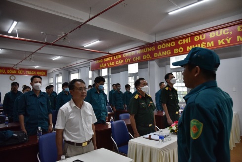 Trung đội tự vệ Công ty Nhôm Đắk Nông - TKV hoàn thành khóa huấn luyện năm 2022