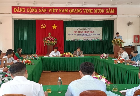 Hội thảo khoa học: “Công tác giáo dục lý luận chính trị gắn với bảo vệ nền tảng tư tưởng của Đảng trên địa bàn tỉnh Đắk Nông hiện nay”